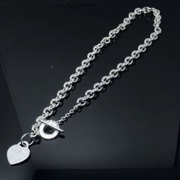Desginer Tiffanyjewelry Home Seiko High Quality Ot Love Necklace Series with Diamond Heart Fashion Chain Popular on the Internet Tiffanybead Necklace 580