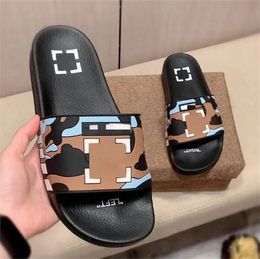 Luxury Rubber sole stripe off Sandals Famous Designer Women Slippers Man Slides Fashion Sandale Sliders Flat Bottomed Flip Flops Flip Flop Beach Sandals