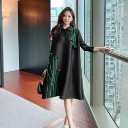 Casual Dresses 2024 Spring And Autumn National Style Flower Pattern Polo Cardigan Dress Mid Length Pocket Panel Irregular Women's