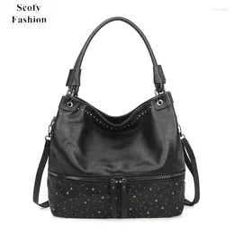 Shoulder Bags SCOFY Large Capacity Soft PU Leather For Women Rivet Handbag Shopping Bag Ladies Purses Vintage Crossbody