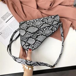 Shoulder Bags SDWF 2024 For Women Fashion All-match Personality Snake-print Retro Messenger Crossbody