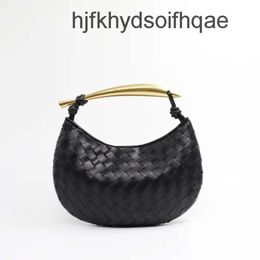 venetta Sardine 2024 Leisure Bag Purse Bags woman weave handbag Small bo Metal Tote Woven Veneeta Evening Handheld Premium Dumpling Fashion Crochet 5HO3