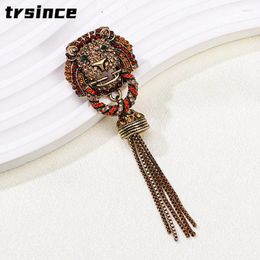 Brooches Exquisite Rhinestones Animals Lion Heads Tassel Domineering High-end Pins Dress Coats Corsage Accessories