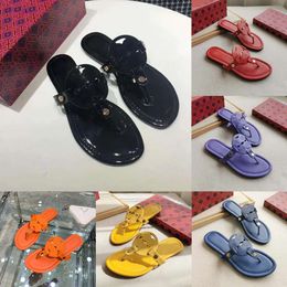 2024 New Designer Miller Soft Sandal Woman Famous Slippers Slide Charm Sliders Black Brown Nude Leather Plat-form Women Shoes Summer Beach Eur35-45 Tory Slippers