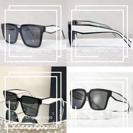 2023 Designer Parada Sunglasses Man Classic Eyeglasses Goggle Outdoor Beach Sun Glasses for Woman Man Triangular Signature Cat Eye 358