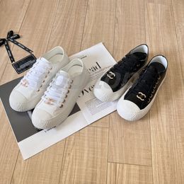 Casual Shoes Hot Sale Designer Women Canvas Shoe Men Sneakers Rubber Bottoms Sneaker