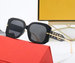 Classic Designer Brand Pilot Sunglasses For Men Women Sunglass Frame Lens Suitable Beach Shading UV400 Eyewear PC Frame Polaroid Sun Glass 5 Colours With Box F3678