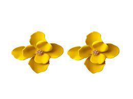 Europe and the United States fashion big sweet flower studs female accessories trendsetters network red baita Korean earrings6341415