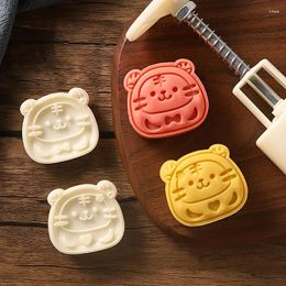 Baking Tools Cute Tiger Shape Pastry Mold Including 1 And 2 Stamps DIY Hand Press Moon Cake Mung Bean Cookie