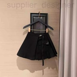 Skirts designer New solid Colour high waisted one piece A-line pleated skirt for autumn 2023, slimming out women wearing short skirts and half ZHPX