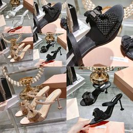 Fashion Slippers Women Crystal Satin Bow Banquet Shoe Designer High Heeled Sandals Black Quality Summer Beach Open Toe Factory Shoes S s Original Quality