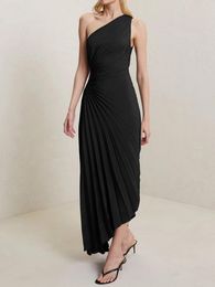 Casual Dresses Fashion Sexy Long Smocked High Waist Flowy Pleated Bodycon Gown Women One Shoulder Sleeveless Cut Out Dress