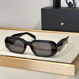 Popular Women Sunglasses luxury Brand 17W designer style Anti-Ultraviolet Retro Square Plate Full Frame fashion Men Eyeglasses Original box UV400