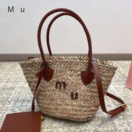 Best Selling Handbag Novel 80% Factory New Internet Celebrity Same Style Fashionable Versatile Grass Woven Bucket Contrast Colored Casual Handheld Crossbody Bag