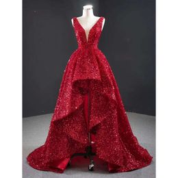 Red Low High Glamorous Sequined Evening Dresses For Women Glitter Elegant Long A Line V-Neck Prom Party Dress Dubai Arabic Special Ocn Gowns Back Lace-Up rabic
