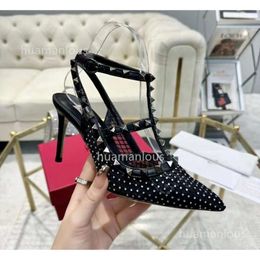 New Fashion Valentyno Rivet Thin High Stud Vlogoo 2024 Crystal Grid Heel High Heels Shoes Summer Pumps Tie Rings Designer Sandals Women SGQP