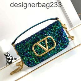 Baguette Valeenttino Leather Goods Diagonal Shiny Cross Square Sequins High-end Designer Womens Chain Bag Small Fashionable Bags Beads Purse 076Z