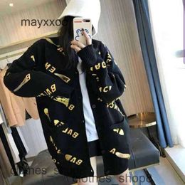 Maglione maschile Balencgs Hoodies Women Sweaters Designer Designer Versatile Lettera di moda Versatile Letter Knitting Cardigan Coat Show Show 2la4