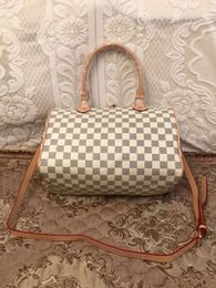 Designer leather Letter Pillow Bag Luxury Fashion Shoulder Bag Classic Crossbody Travel Storage Bag 30cm with lock