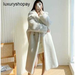 Maxmaras Coat Teddy Bear Womens Cashmere Coats Wool Winter 2024 New Autumnwinter m Family Fur Pellet Camel Fleece Silhouet Hbvm