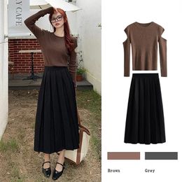 Two Piece Set for Women Autumn Korean Sexy Strapless Slim Knit Round Neck Sweater Top Solid Color Pleated Skirt 240422