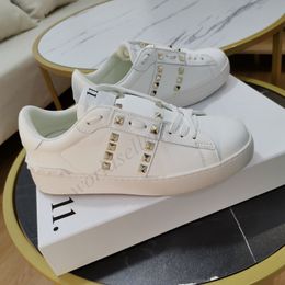 Designer open sneakers untitled sneaker top leather rivets loafers casual shoes mens womens unisex change sneaker white platform rivets Casual Shoes