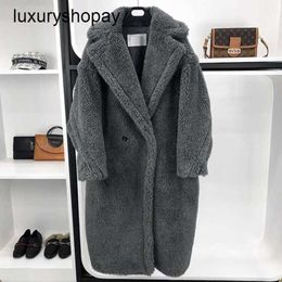 Maxmaras Coat Teddy Bear Womens Cashmere Coats Wool Winter Celebrity Same Style Granular Alpaca Hair Silhouette Fur for Men a