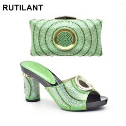 Dress Shoes African Women Italian Shoe And Bag Set For Wedding Latest Green Color Ladies Decorated With Rhinestone