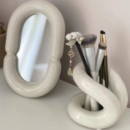 Bathroom Ceramic Toothbrush Holder Rope Knot Tooth Brush Storage Holder Dressing Table Makeup Organizer Shelf Nordic Home Decor 240419