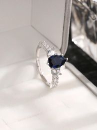 Cluster Rings 2024 Selling S925 Sterling Silver Droplet Blue Gem Ring For Women Personalized Sweet Style Proposal Wedding Or As A Gift