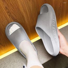 Slippers Men's Platform 2024 Summer Beach Shoes Fashion Casual Home Non-slip Bathroom Slides For Men Light EVA