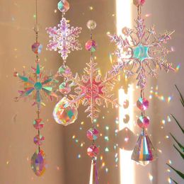 Garden Decorations Suncatcher Crystal Snowflake Stained Glass Rainbow Maker Hanging Crystal Garden Decoration Outdoor Christmas Decoration Gift