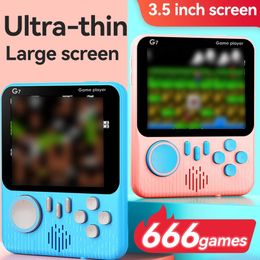 G7 Handheld Retro Protable Games Console Macaron Fashion Colours 3.5 inch Screen Ultra-thin Body Support FC/SFC/NES AV Video Game Players Gamepad for Kids Gift