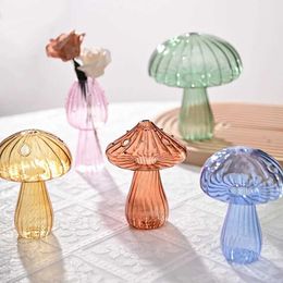 Garden Decorations Mushroom Plant Glass Vase Decorative Vases for Luxury Room Vase for Plants Plant Glass Bud Vases Designed Living Room Decoration