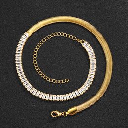 Designer Pendant Necklaces New Hip Hop Necklace Womens Blade Chain Fashion Copper Set Zirconium Cuban Snake Bone