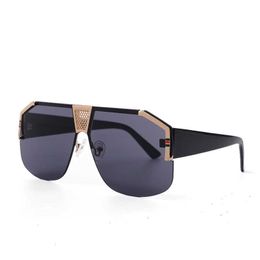 Designer Sunglasses New sunglasses metal frame black glasses personalized half frame mens and womens Sunglasses 2570