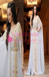 Kaftan Dubai Arabic 2020 White Chiffon Evening Dresses Gold Appliques Pearls Bateau Neck Floor Length Formal Occasion Prom Party D3423204