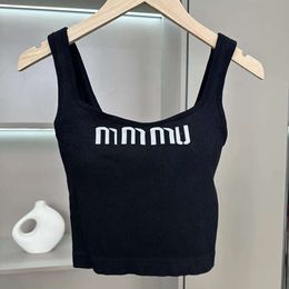 Mui Mui Woman Tshirts Vests Summer Shirts Blouse Camis Designer T Shirt Sleeveless Tank Knits Shirts Female Slim Vests Short Tees Shirts Tops S-L 213
