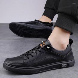 Casual Shoes Men Leather Outdoor Fashion Slip On Sneakers Classic Trend Vintage Style Black Male Walk Flats Handmade