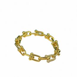 Jewellery bracelet bracelet Pins Brooches Various New Women Brooche Designer Pins Tassels Pearl crystal Woman Accories Factory Stor a00m#
