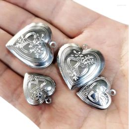 Pendant Necklaces Wholesale 20pc/lot DIY Po Frame Heart Stainless Steel Charms Locket Jewelry Making Family Memories Festival Gift