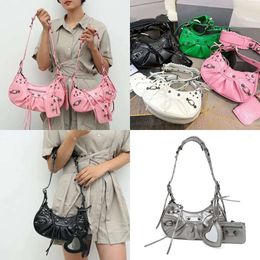 Motorcycle Designer Underarm Bag Fashion Leather Single Shoulder Handbags Cross Body Straps Purse Bike Bag Classic Women Purse Original Quality