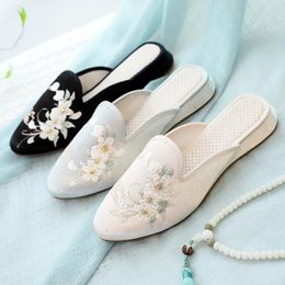 Slippers Women Satin Cotton Embroidered Flat Soft Summer Chinese Style Shoes