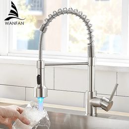 LED Kitchen Faucets Brushed Nickel for Sink Single Lever Pull Out Spring Spout Mixers Tap Cold Water Crane 9005SN 240415