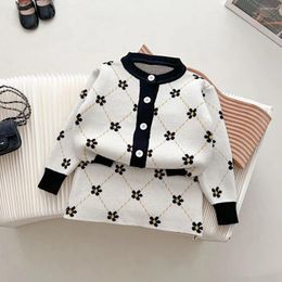 Clothing Sets Children Girls Cardigan Sweater Set Korean Baby Flower Embroidery Coats High Waist Knitted Half Skirt 2pieces Suit