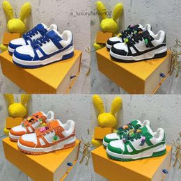 2024 Designer tn trainer big shoes maxi Unisex man woman Casual Shoes high-end Low Sneakers Size 36-45 blue green orange black Luxury