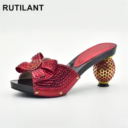 Dress Shoes Women Rhinestone Wedding Shoe Italian Latest Summer Big Size Luxury Designers High Heels Sandals