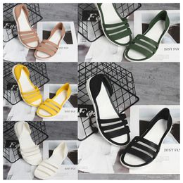 Luxury Designer Summer new flat sandals slippers beach black white casual flat bottomed comfortable women slippers