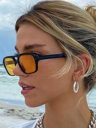 Sunglasses Trends Sunglasses Women Vintage Yellow Decoration Shades 2022 Men Trending Sun Glasses High Quty Gafas Oculos De So UV400 T240428