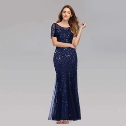 Evening Jewel Neck Bling Dresses Mermaid Elegant Sequins Appliqued Beaded Short Sleeve Prom Dress Ruffle Sweep Train Formal Party Gown
